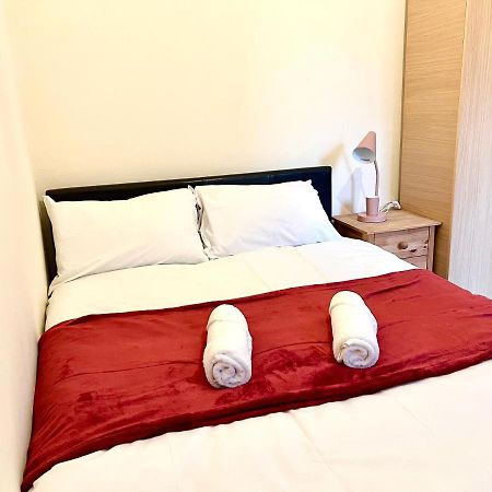 Aldgate Holiday Rooms London Exteriör bild
