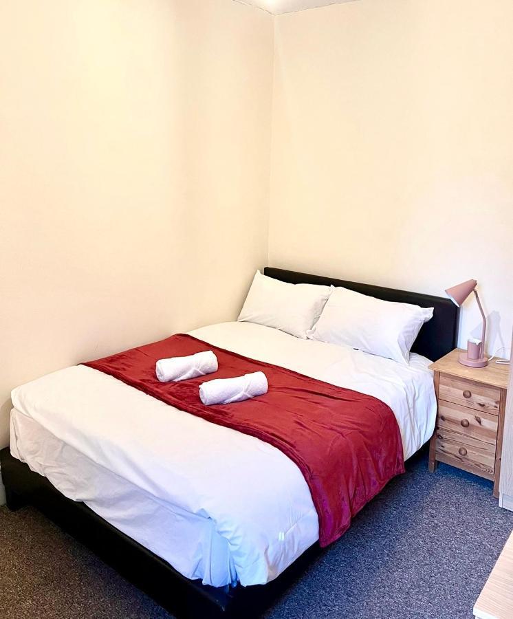 Aldgate Holiday Rooms London Exteriör bild