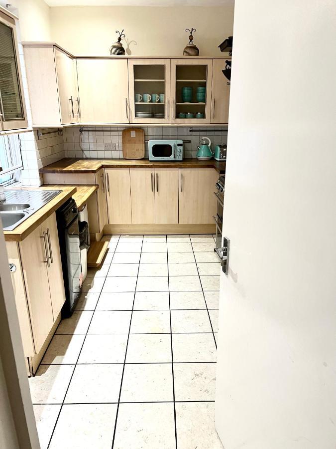Aldgate Holiday Rooms London Exteriör bild